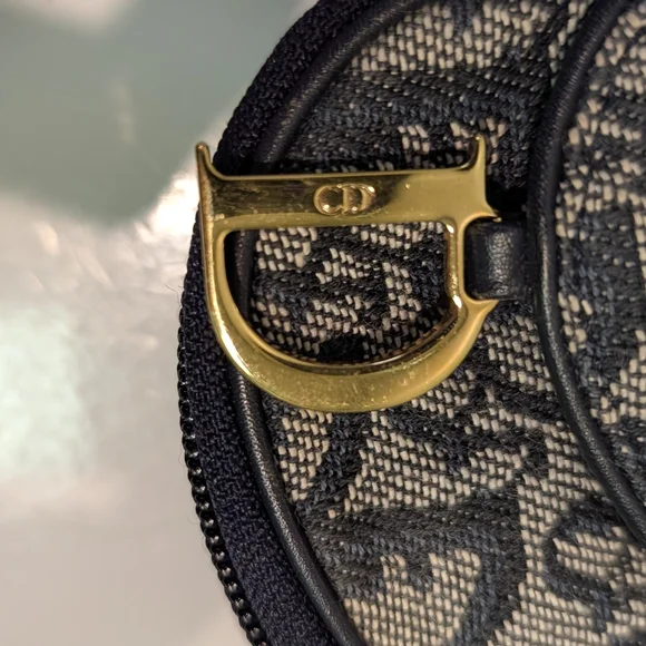 Dior Monogram Canvas Pouch - Picture 3 of 8